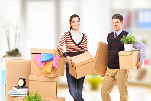 Moving help for apartments and businesses in Millwall