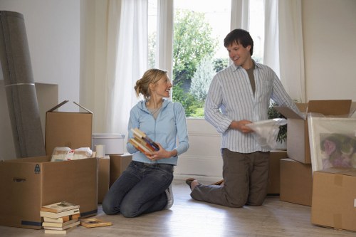 Local truck hire for moving furniture and boxes in Millwall